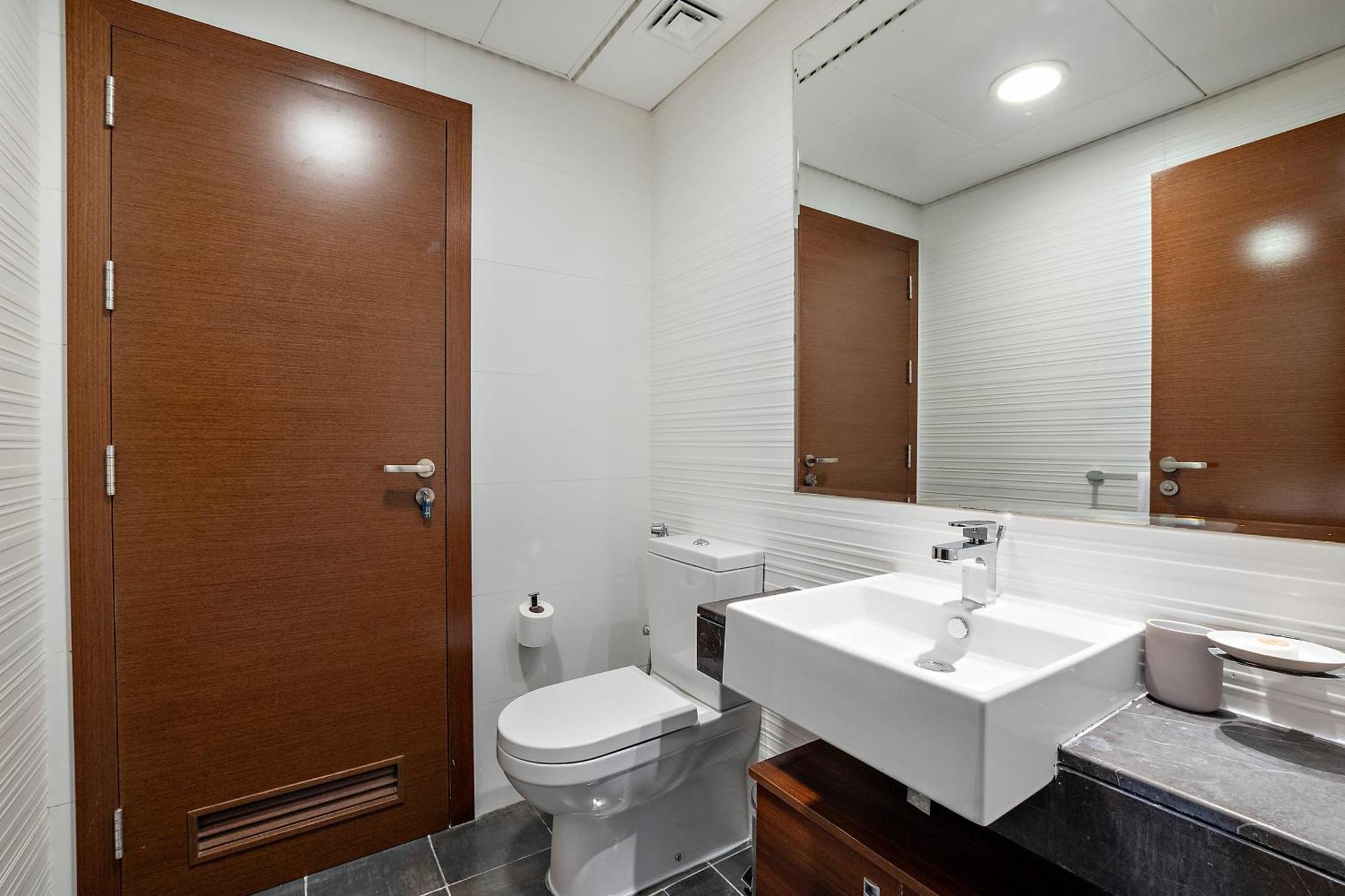 Silkhaus Aesthethic 1bdr In A New Tower Apartment